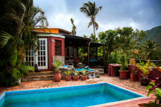 046 Our cottage at Crystals